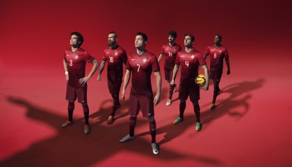 爱游戏-新疆广汇球员转会市场受关注，新疆广汇队球员名单