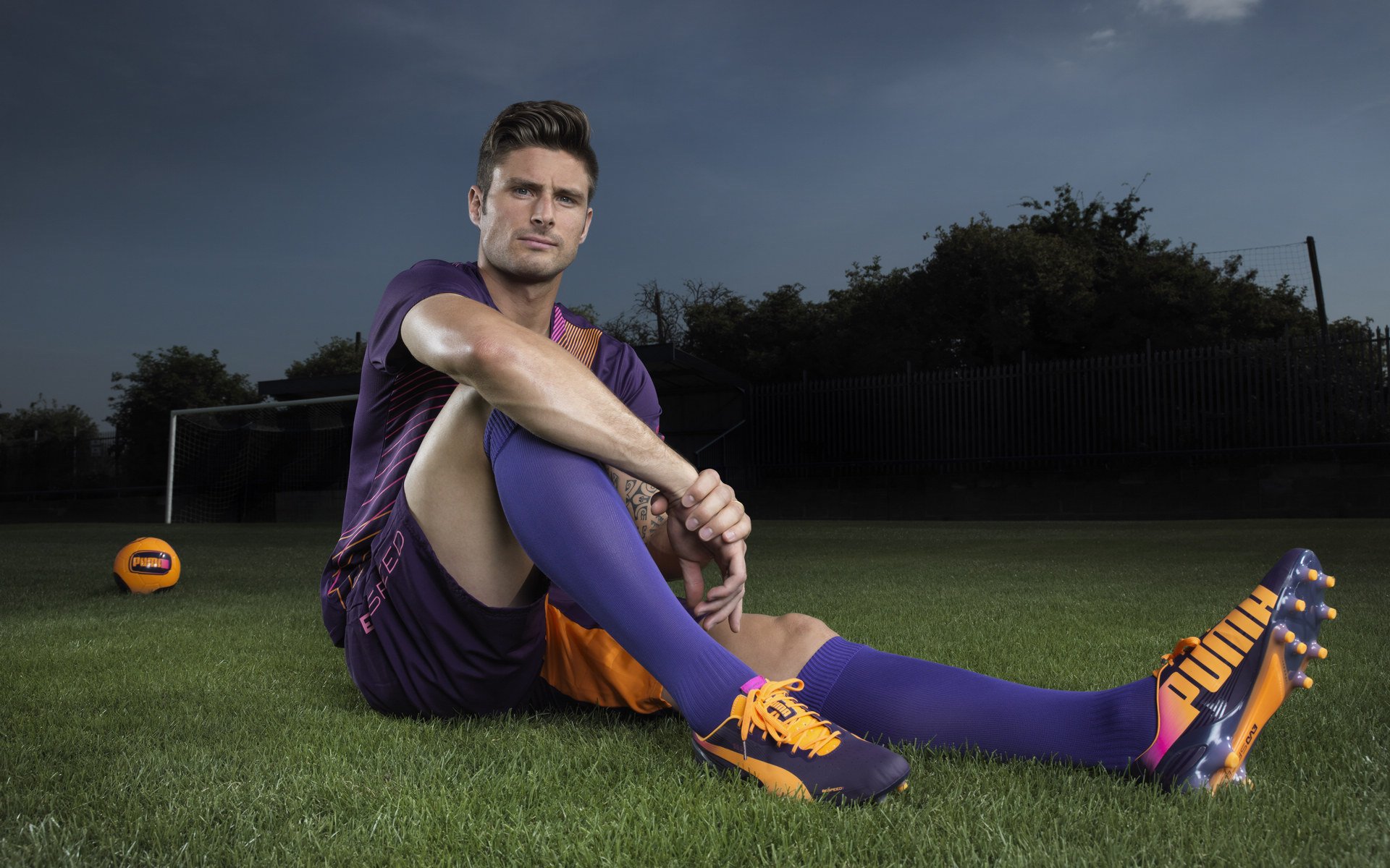 未来“足球帝国”新星在欧冠绽放光彩，足球未来10大新星